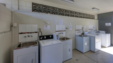 Emerald Tourist Park Laundry facilities